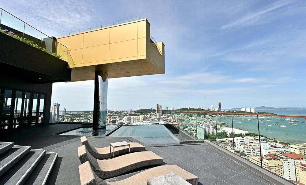 Condo Edge Central Pattaya Exterior photo